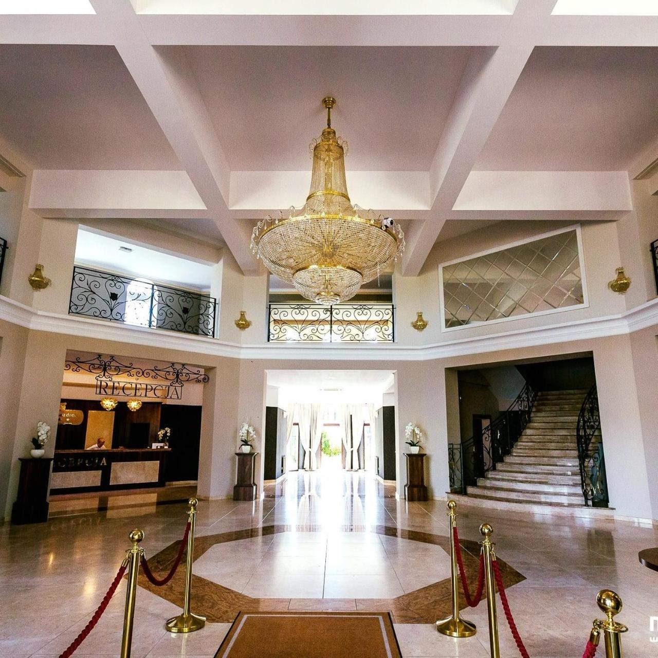 Hotel Rozdroże Nieborów Exterior foto